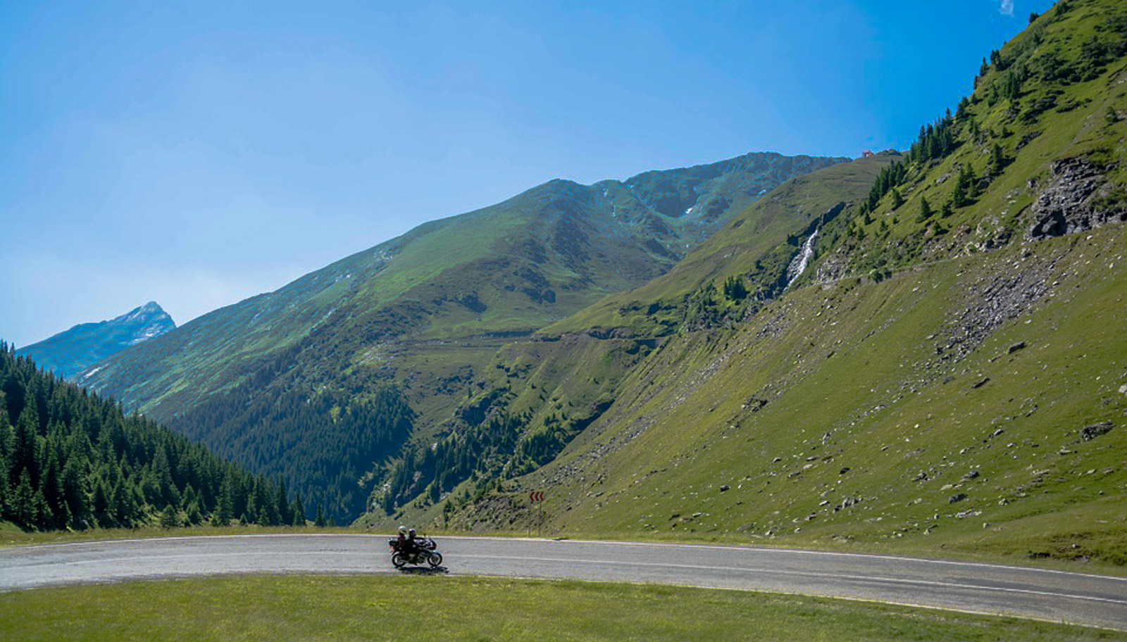 Viaje en moto Madrid a Mongolia en moto