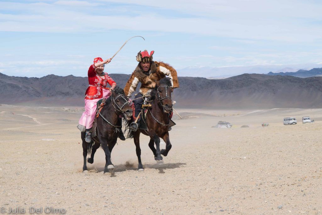 Carrera de caballos tradicional mongola