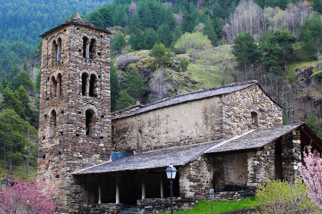 Torre románica en Andorra